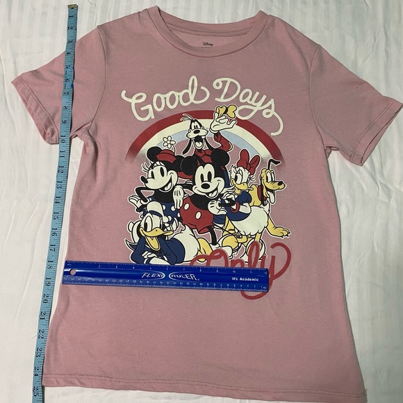 Mickey and friends “good days only” tee shirt - Picture 5 of 5
